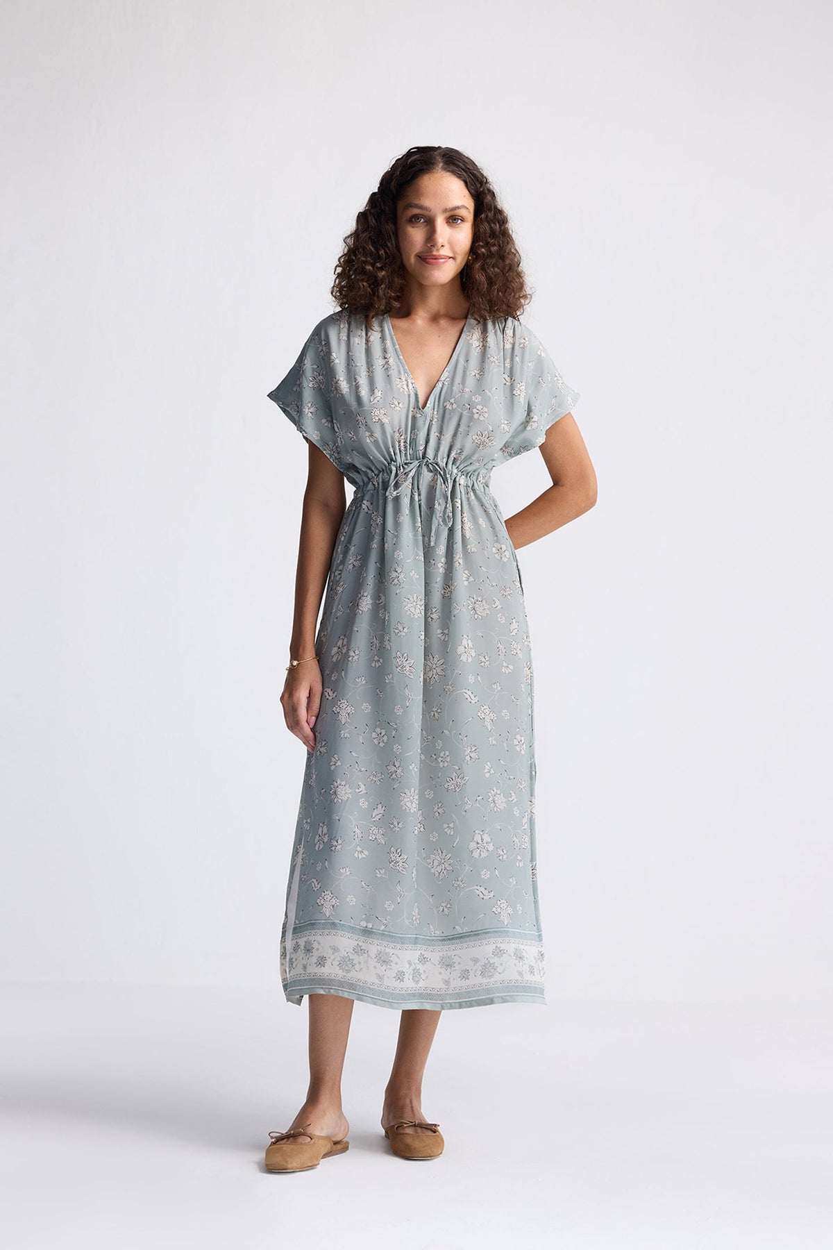 Gerafftes Maxikleid – Salbeigrün