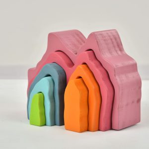Holz-Stapelspielzeug mit Berg- und Regenbogen-Puzzleblöcken