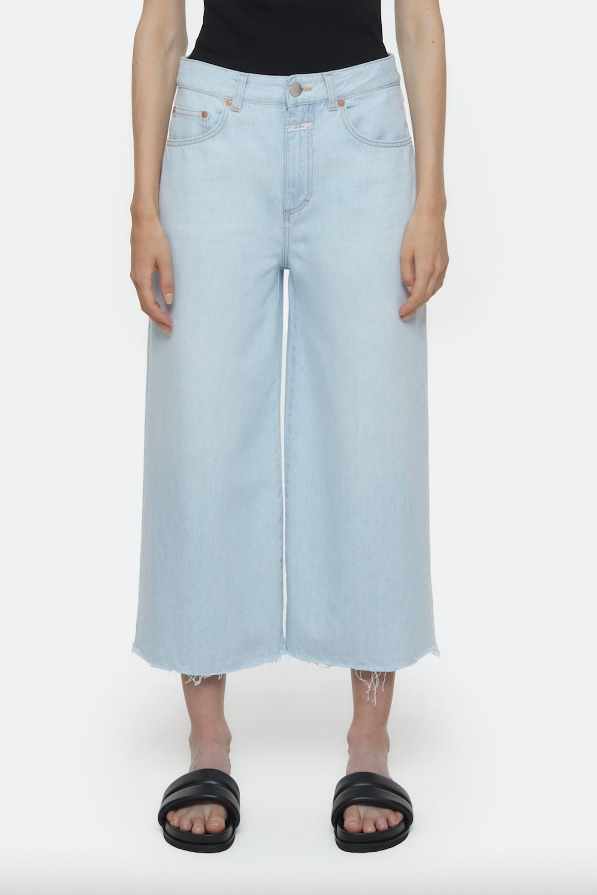 Lyna weit geschnittene verkürzte Jeans – Hellblau