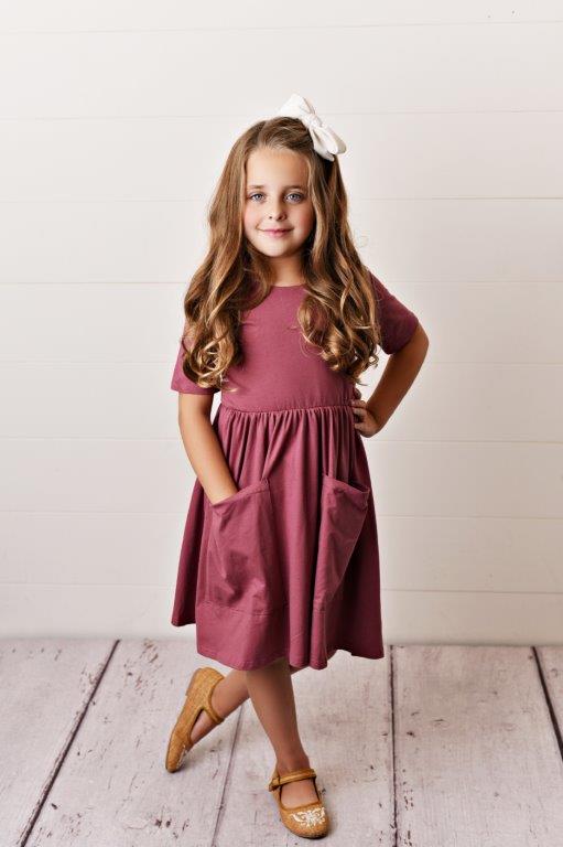 Mauvefarbenes Twirl-Kleid