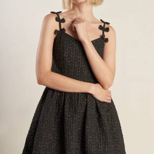COVETED SWEETNESS gewebtes Spitzen-Midikleid