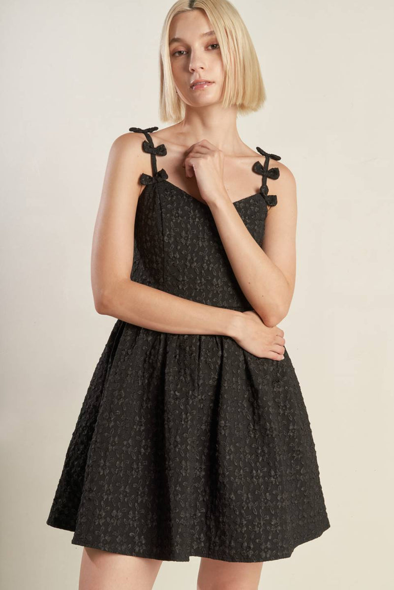 COVETED SWEETNESS gewebtes Spitzen-Midikleid