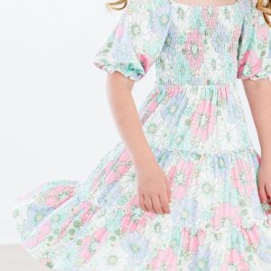 Minty Meadow Kleid – gesmokt, Rüschen