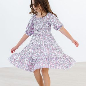 Lovely Kleid – Lavendel, gesmokt, Rüschen