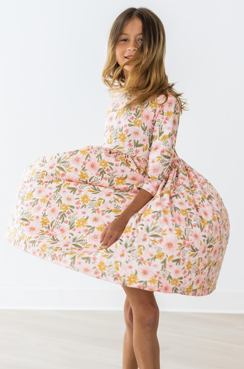 Pretty Peachy Kleid mit schwingendem Rock