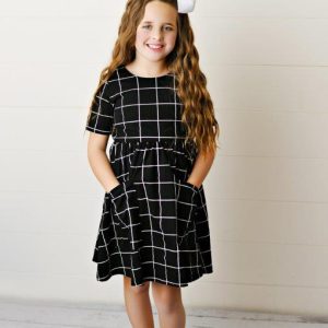 Twirl-Kleid mit Fensterkaromuster