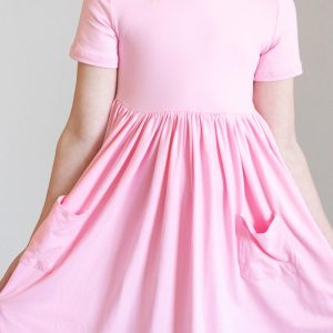 Bubblegum Kleid mit schwingendem Rock – Taschen, Rosa, Kurzarm