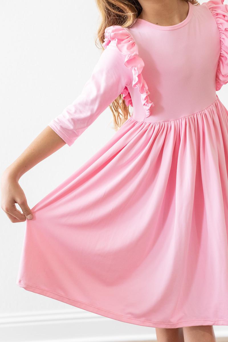 Bubblegum Kleid mit schwingendem Rock – Rüschen, Rosa