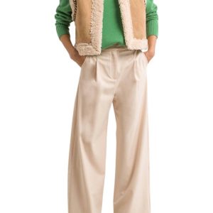 Joel Hose – Offwhite