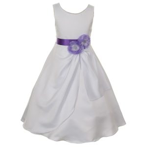 Festliches Mädchenkleid aus mattem Satin mit Paillettenblumen – Weiß/Lila, 2–6