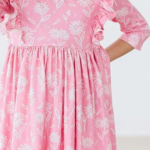 Dahlia Doodles Kleid mit schwingendem Rock – Rüschen