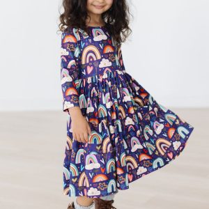 Midnight Rainbow Kleid mit schwingendem Rock – 3/4-Ärmel, Taschen