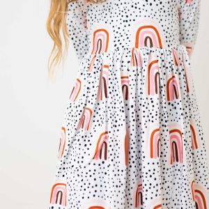 Rainbow Kleid mit schwingendem Rock – Pfirsichfarben