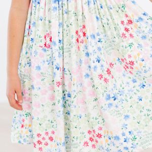 Sunshine Meadows Kleid mit schwingendem Rock – Taschen, Kurzarm