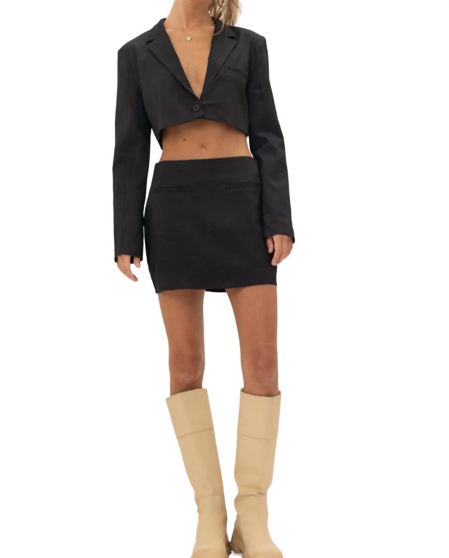 It's Just Business Blazer – verkürzt, Schwarz