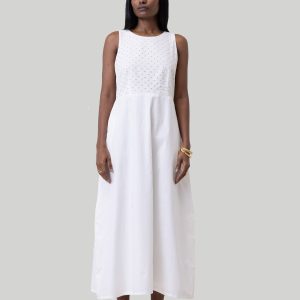 Midikleid mit gekreuztem Rücken und Lochstickerei – 7784969175100