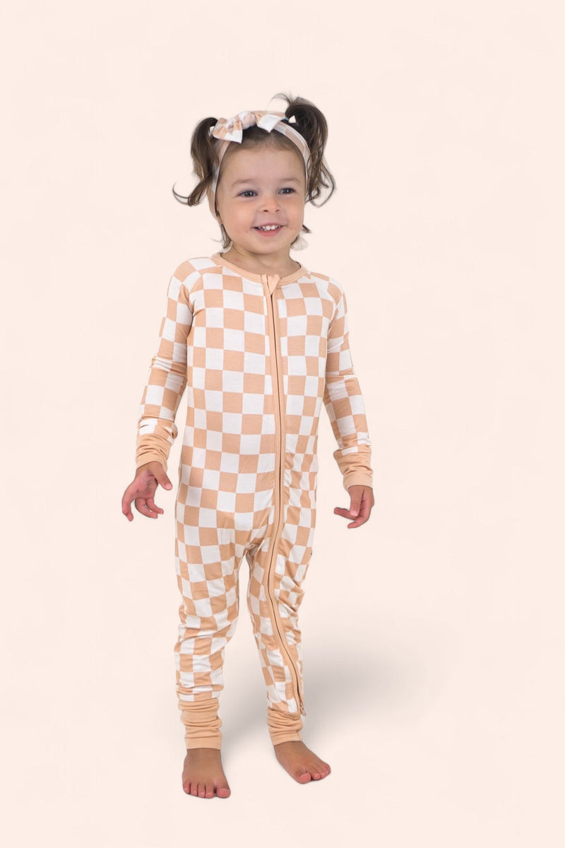 SANDY CHECKERS DREAM Strampler