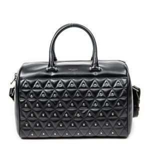 Reisetasche mit Nietenbesatz – Modell 6