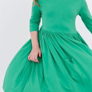 3/4 Kleid mit schwingendem Rock – Kellygrün, Taschen