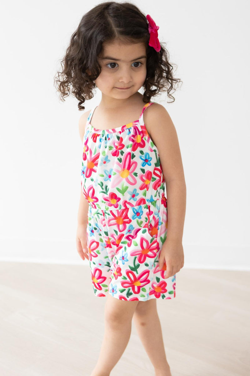 Neon Play kurzer Overall – Riemchen, Blumenmuster