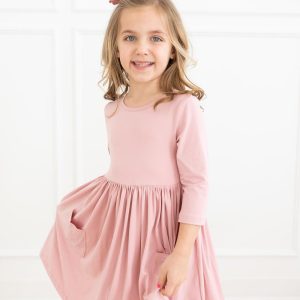 Vintage Kleid mit schwingendem Rock – Taschen, Rosa