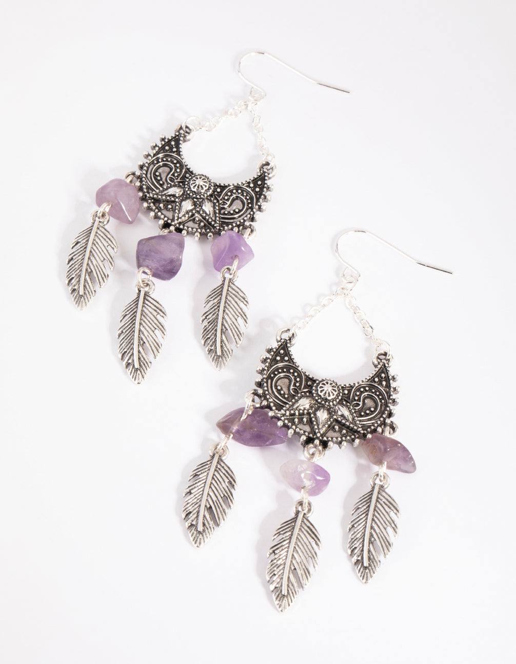 Fächerförmige Hängeohrringe in Antiksilber mit Amethyst