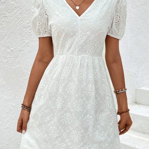 Kurzärmeliges Minikleid mit V-Ausschnitt und Bindebändern