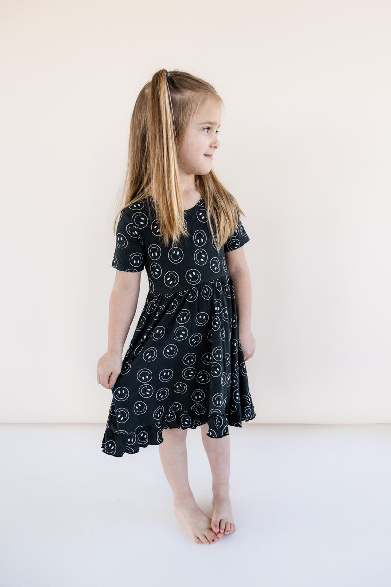 MIDNIGHT SMILES Dream-Kleid mit Rüschen