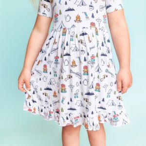 EXPLORE THE OUTDOORS Dream-Kleid mit Rüschen