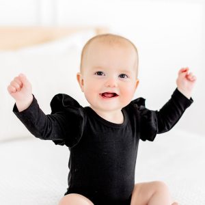 Body – Flügeldetails, Schwarz, Langarm