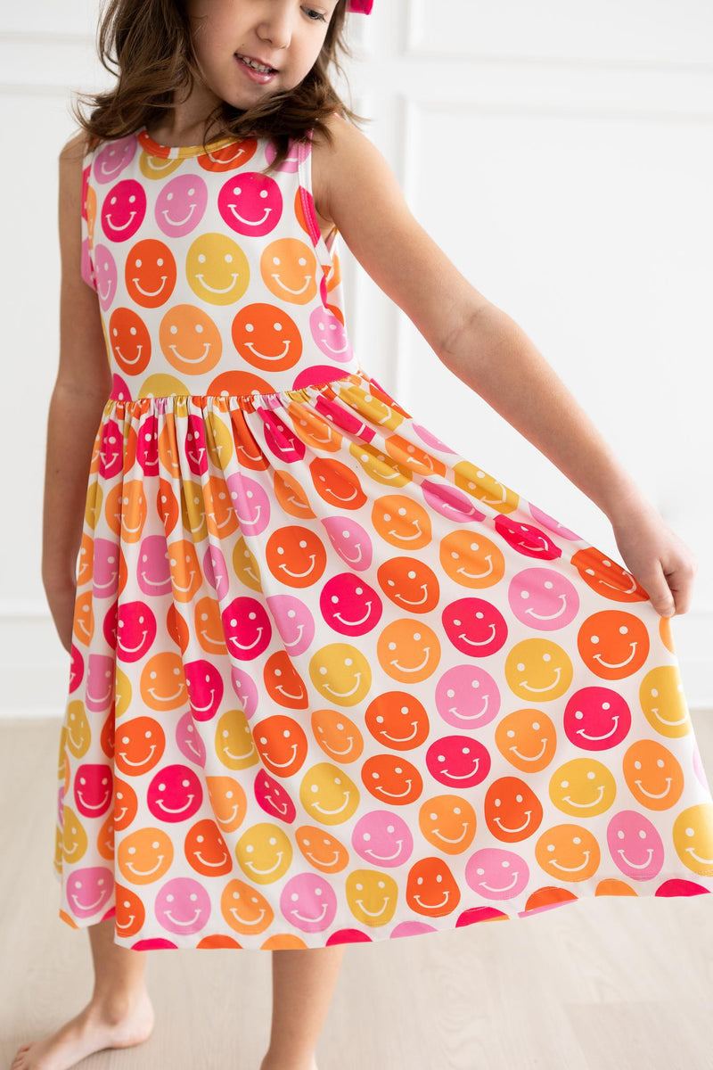Don't Worry, Be Hippy Tank Kleid mit schwingendem Rock