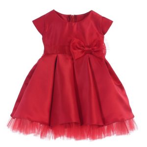 Rotes Baby-Mädchen-Weihnachtskleid aus Satin mit durchgehenden Falten und Schleifenverzierung, 6–24 Monate