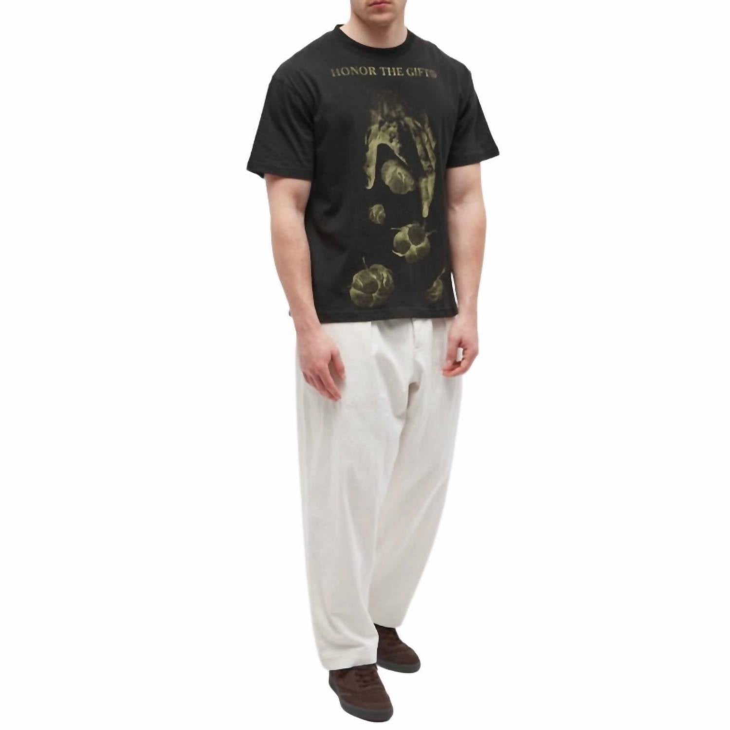 Field Hand T-Shirt in Schwarz – 7732442202172