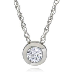 Solitäranhänger mit einem im Labor gezüchteten Diamanten in Zargenfassung, 3/8 ct, 14 K Weißgold