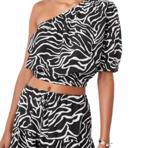 Evy Oberteil – Contour Lines
