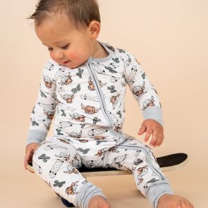 EXCLUSIVE MOO-VING FAST Dream-Strampler