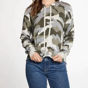 Langärmeliger Kapuzenpullover mit Tarnmuster