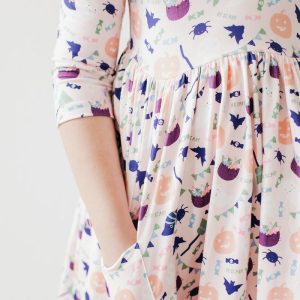 Trick or Treat Kleid mit schwingendem Rock – Taschen