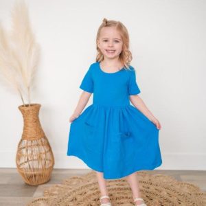 Poolside Blue Twirl-Kleid