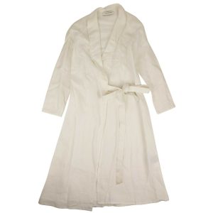Weißes Kleid mit Taillenband