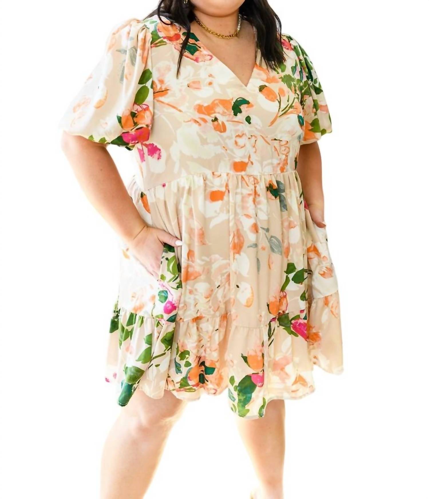 Delightful Surprise Kleid mit Blumenmuster – Mehrfarbig