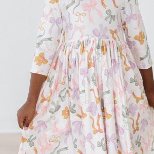 Boho Kleid mit schwingendem Rock – 3/4-Ärmel, Taschen, Schleifen