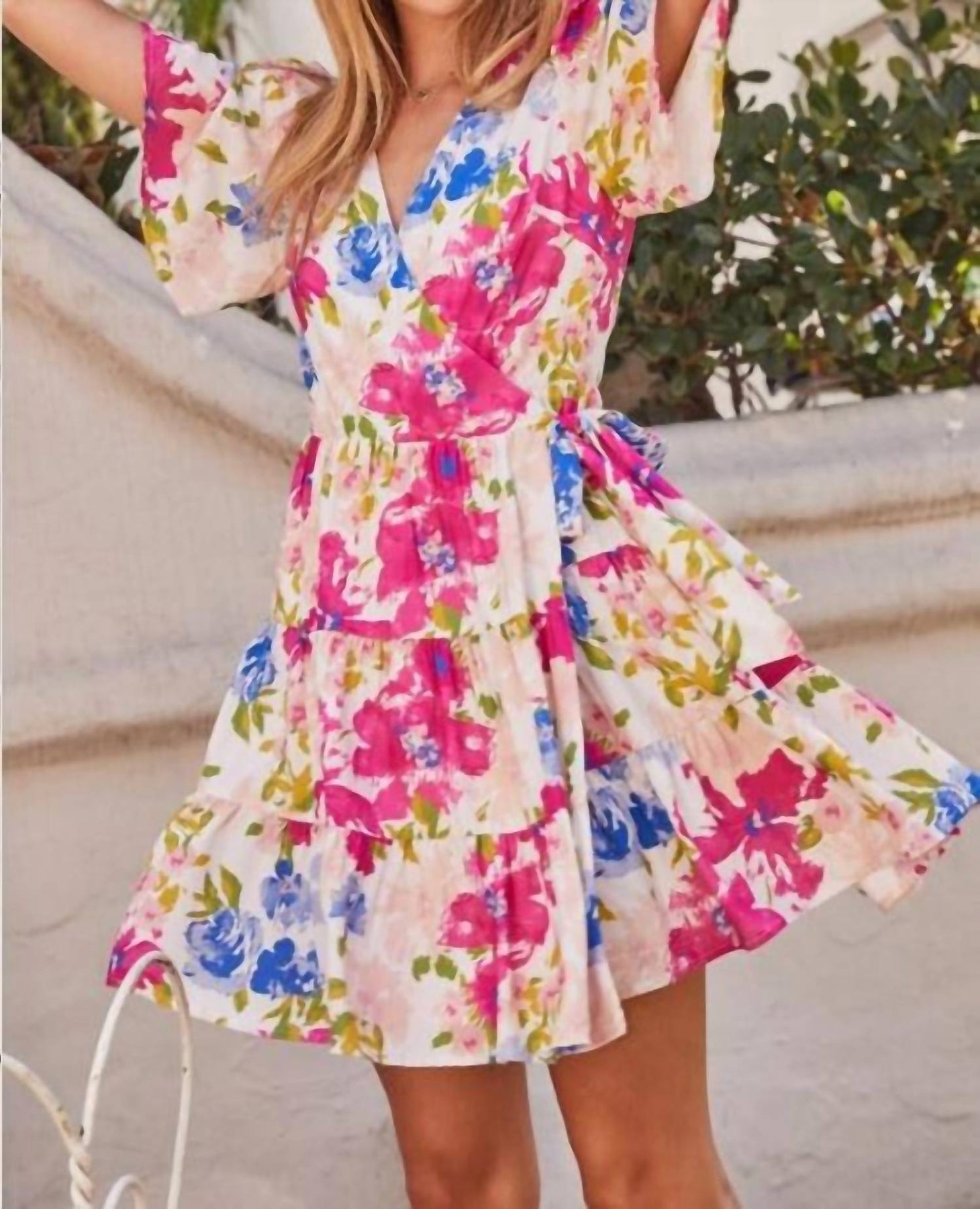 Kleid – Blumenmotiv, Blumenmuster, Weiß