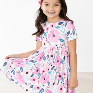 Pretty Kleid mit schwingendem Rock – Lila, Kurzarm
