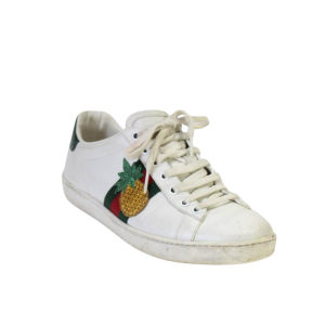 Gucci Ace Damen-Schnürsneaker aus weißem Leder mit Ananas- und Marienkäfermotiv