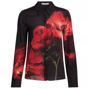 Alice + Olivia Brady schmal geschnittene Bluse mit Knopfleiste – Peony Petals Bright Ruby
