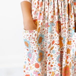 Retro Unicorns Kleid mit schwingendem Rock – 3/4-Ärmel, Taschen