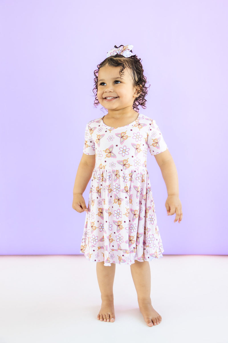 BLOSSOMIN’ BUTTERFLY Dream-Kleid mit Rüschen