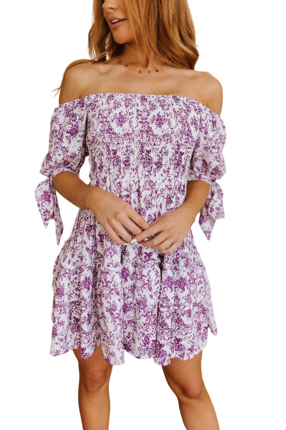 Pretty Little Thing 7732499742780 Kleid mit Blumenmuster – Violett