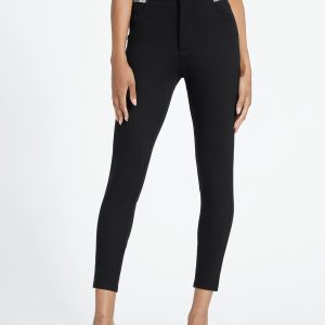 Tessi Hose